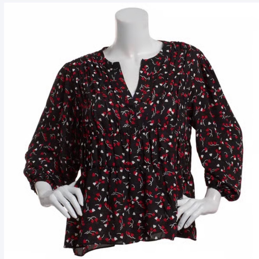 Womens Zac & Rachel 3/4 Sleeve Ruffle Seam Heart Blouse Black & Red XL
